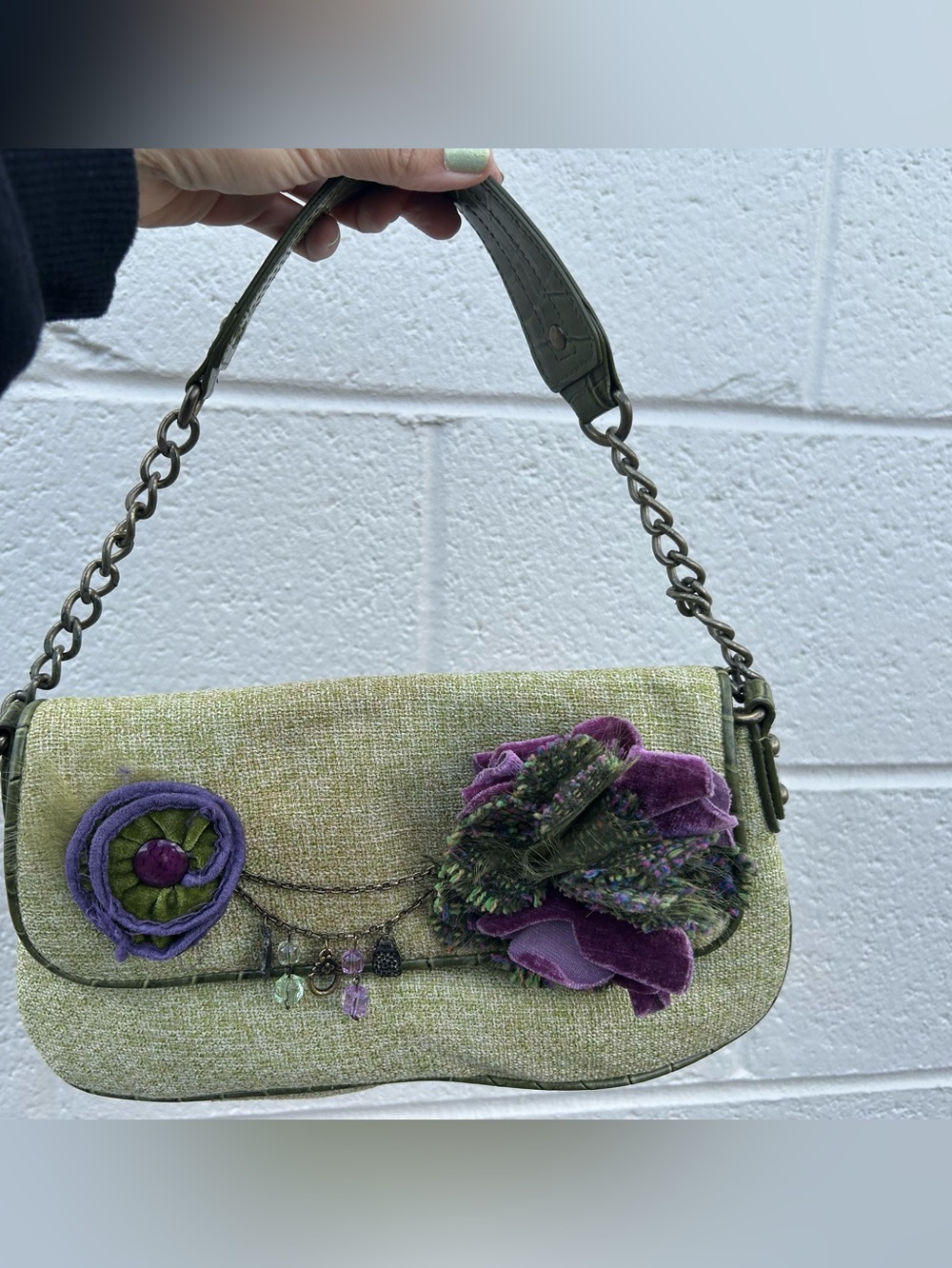 Vintage y2K olive green textile shoulder bag purple velvet floral appliqué